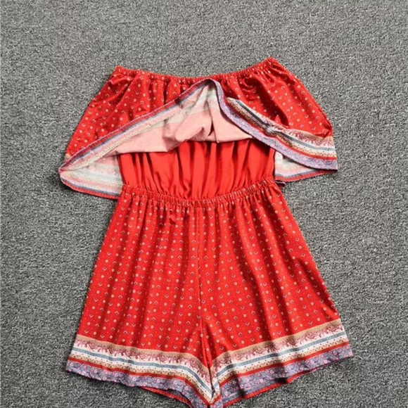 COPY - Sportsgirl Floral Tube top Jumpsuit - Picture 5 of 8